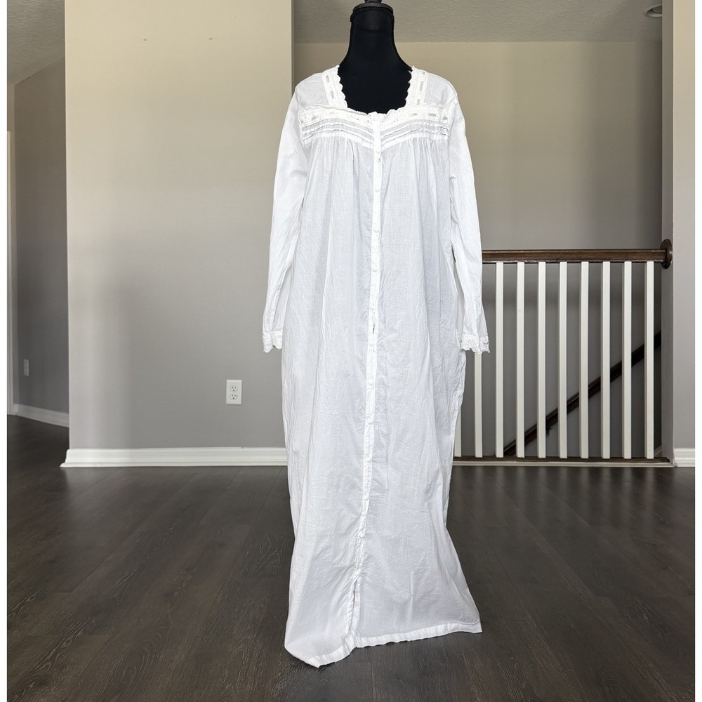 Only Necessities White Long Sleeve Embroidered Lace Nightgown Large Cottagecore